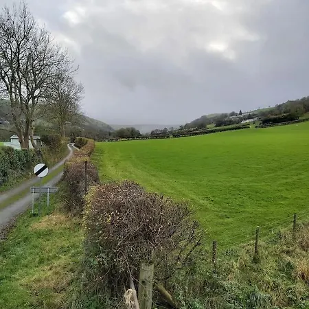Villa Y Llew Bach, The Tiny House Gwytherin Exterior foto